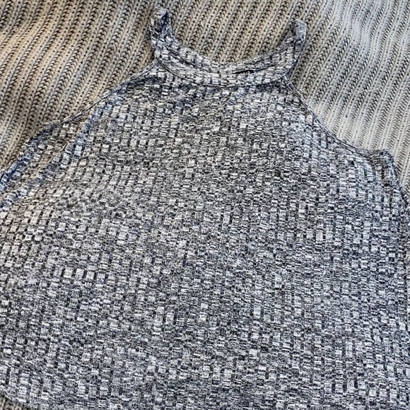 Gray Stiched Halter Top - Picture 3 of 5